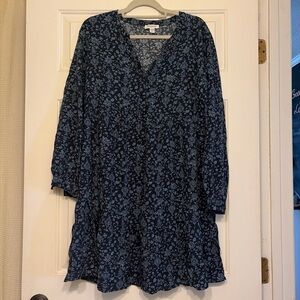 beachlunchlounge Navy Blue Floral Long-Sleeve V-Neck Tunic Dress